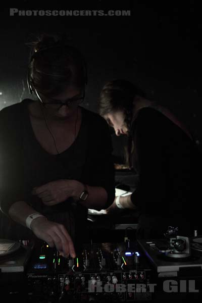 DEMOISELLES D'HONNEUR DJ - 2010-10-29 - PARIS - Point Ephemere - 